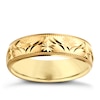 Thumbnail Image 0 of 9ct Yellow Gold Men's Patterned Wedding Ring