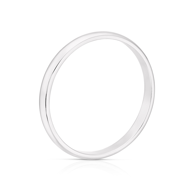 18ct White Gold 2mm Heavy D Shape Ring