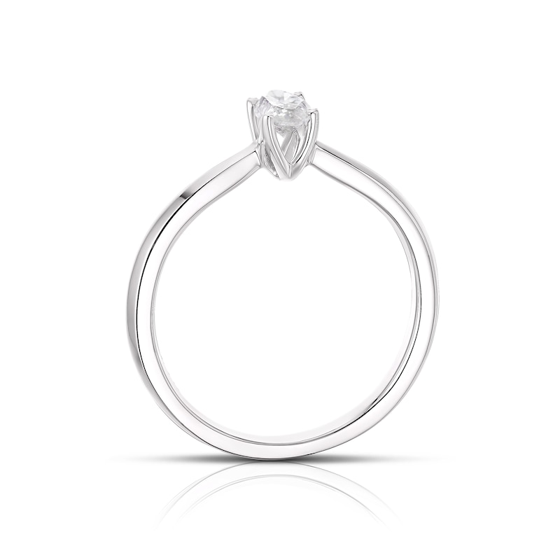 18ct White Gold 0.40ct Diamond Marquise Cut Solitaire Ring